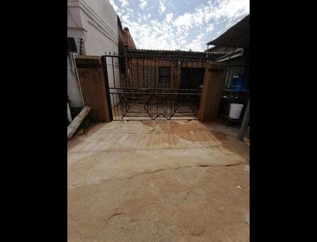 3 BEDROOM HOUSE FOR SALE IN KAALFONTEIN